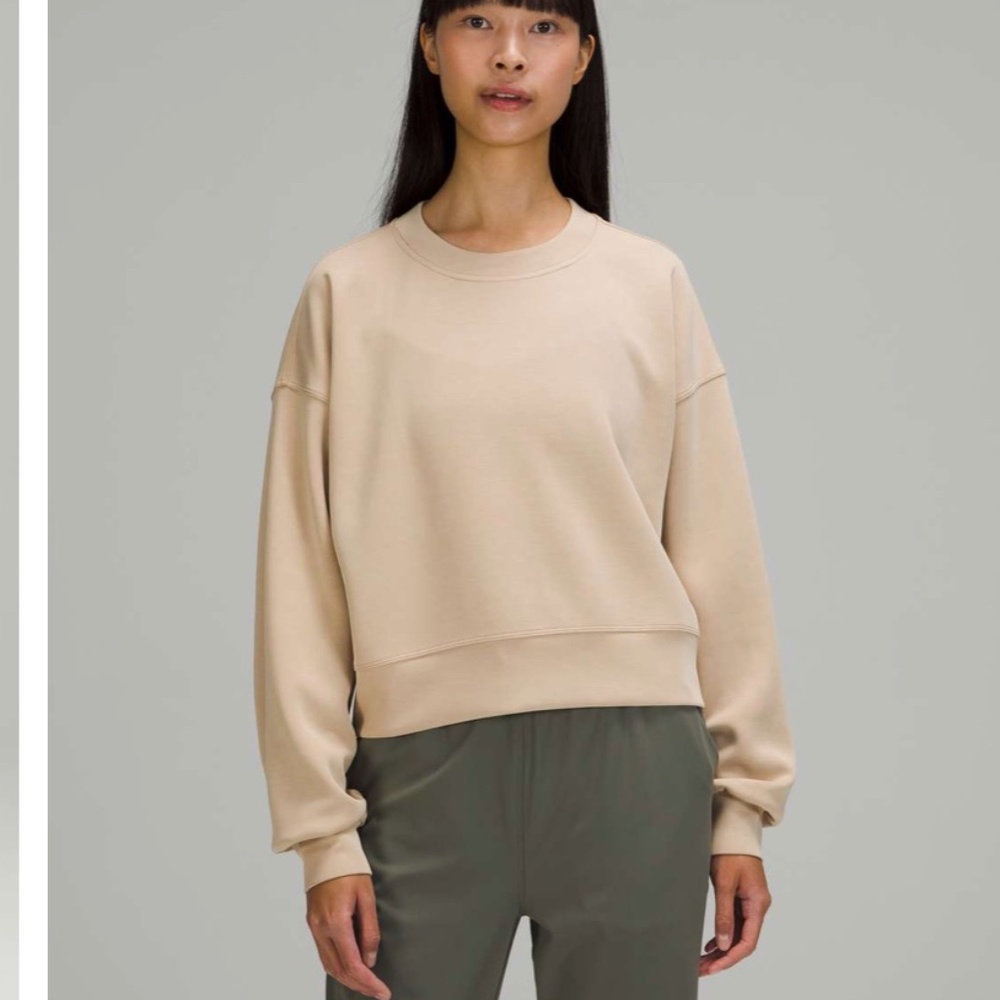 Lululemon Perfectly Oversized Cropped Crew - Softstreme - Trench